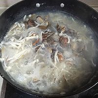 花蛤蘑菇汤的做法图解6