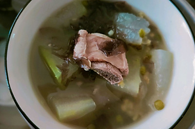 绿豆排骨紫菜汤