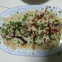 香菇肉沫油淋金针菇的做法图解7