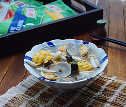 菌菇花蛤海鲜汤的做法