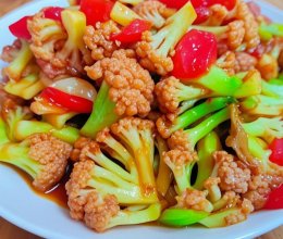 #春日露营#番茄炒菜花的做法