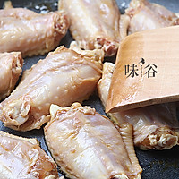 消暑解油腻的大肉菜——茶香鸡翅中的做法图解4