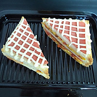 火腿番茄蛋三明治——爱心营养早餐的做法图解18