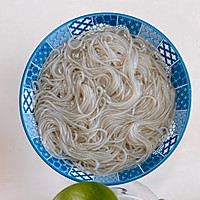风味溏心蛋薯粉的做法图解1