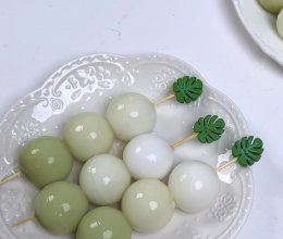 简单治愈甜品，抹茶渐变色奶冻球 ，清香Q弹~的做法