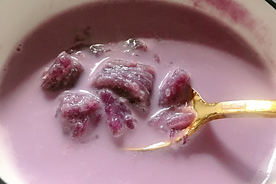 早餐之紫薯牛奶