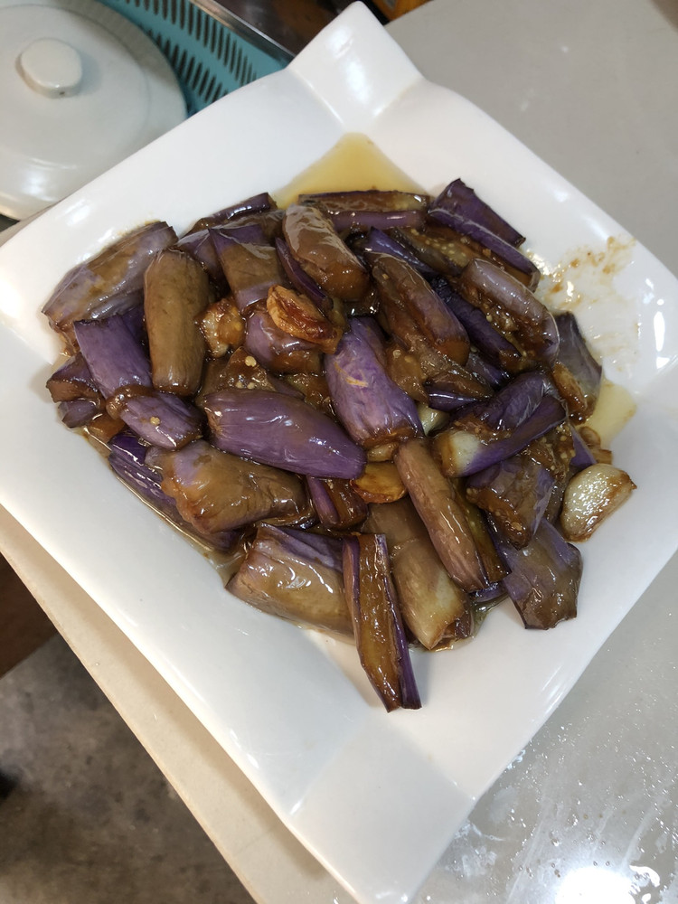家庭版油闷(红烧)茄子的做法