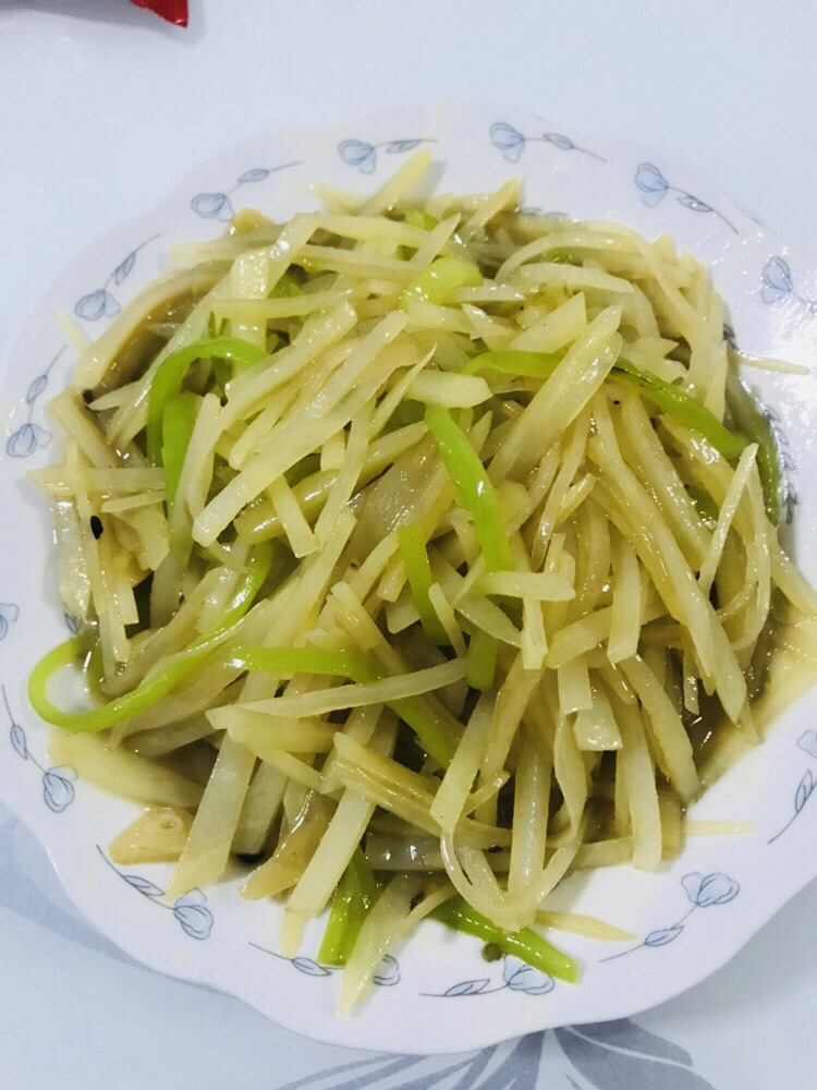 Hot and sour potato shreds