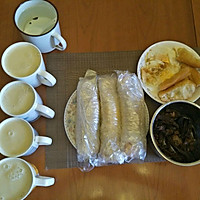 早餐糯米饭卷(蒸糯米，油条，煎蛋和炒的笋干)。的做法图解6