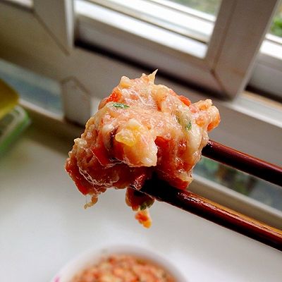 猪肉虾仁胡萝卜饺子