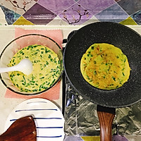 快手鸡蛋饼的做法图解3