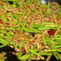 蒜薹（苔）肉丝的做法图解4