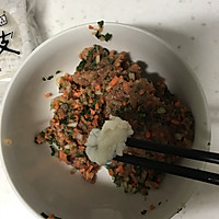 宝宝营养鱼肉蔬菜馄饨的做法图解3