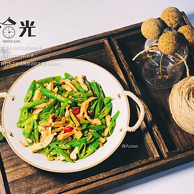 小二来个尖椒炒香干