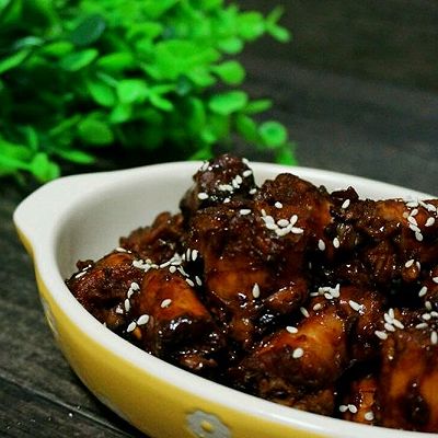 酱烧鸡脖