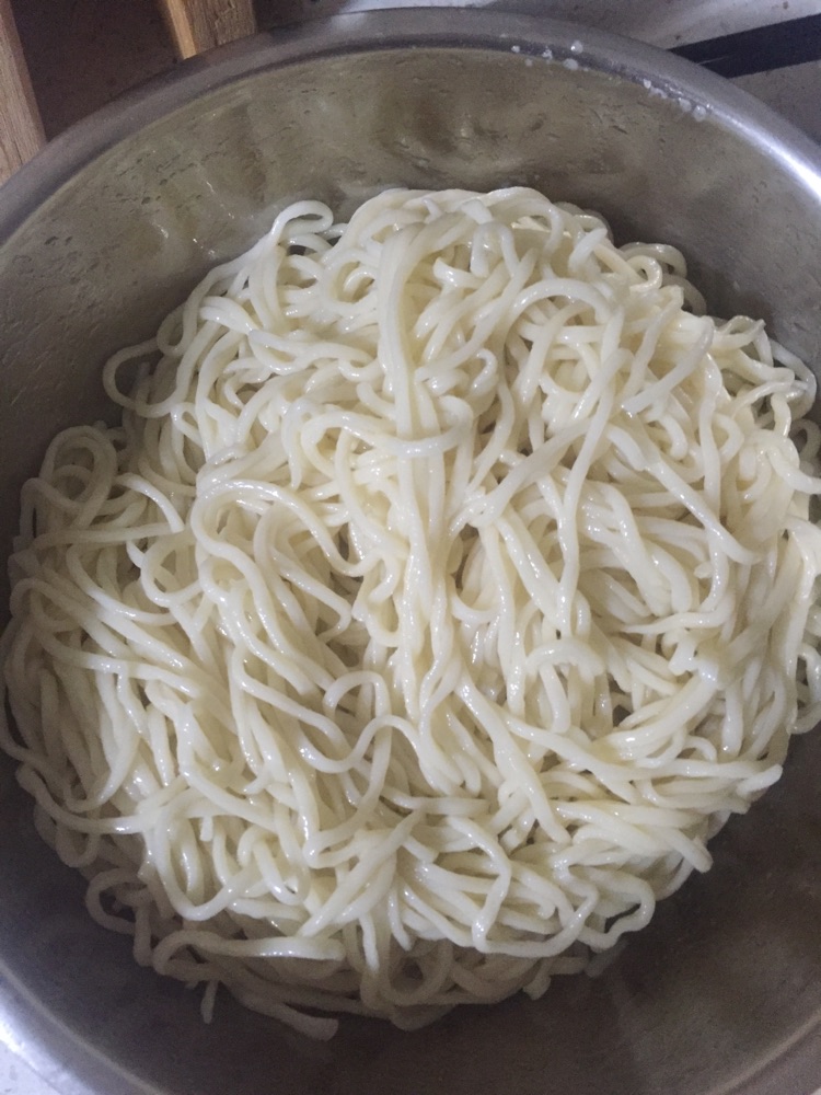 双椒肉酱拌面的做法图解11
