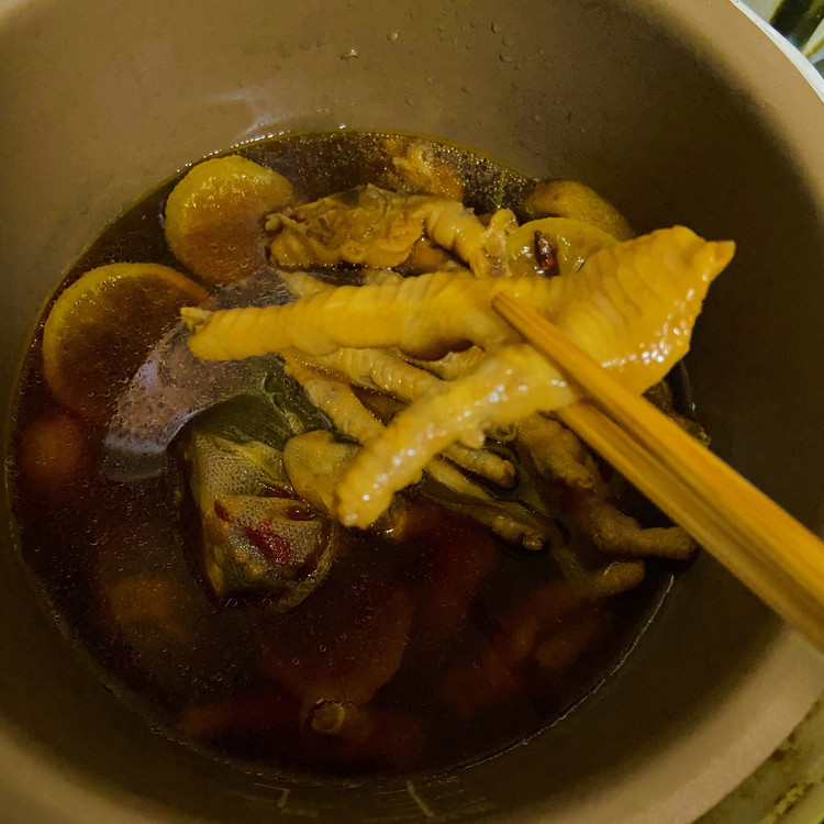 秘制卤鸡爪——电饭锅版的做法
