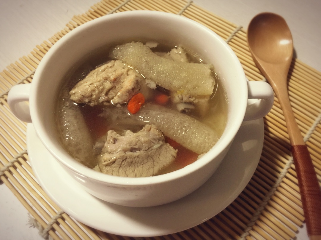 椰子筒骨汤怎么做_椰子筒骨汤的做法_豆果美食