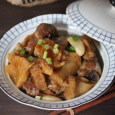 猴头菇烧排骨