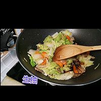 白菜干豆腐炖土豆的做法图解6
