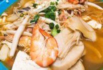 鲜香杂菇豆腐煲 眉毛鲜掉哦的做法