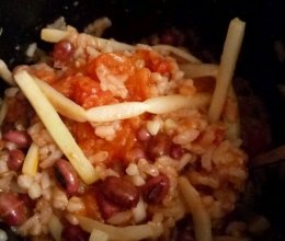 西红柿土豆焖饭的做法