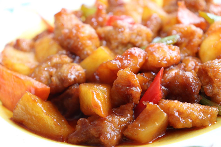 菠萝咕老肉的做法