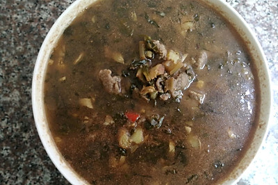 酸菜牛肉汤