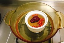 红枣枸杞燕窝的做法