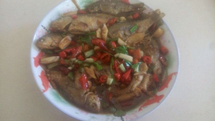 红烧小鲫鱼
