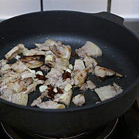 来一碗浓油赤酱的五花肉焖土豆～的做法图解7