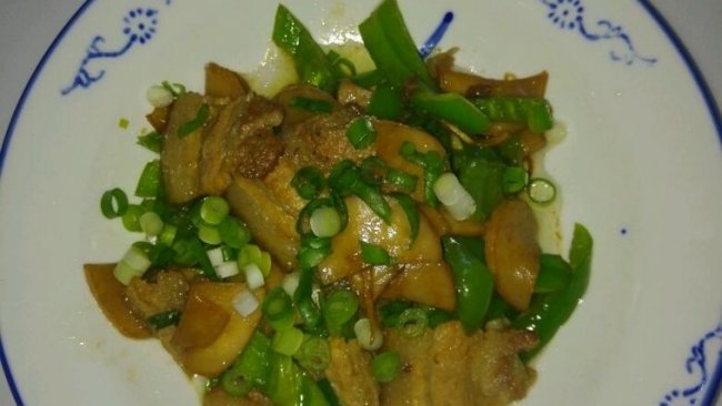 杏鲍菇炒肉片的做法