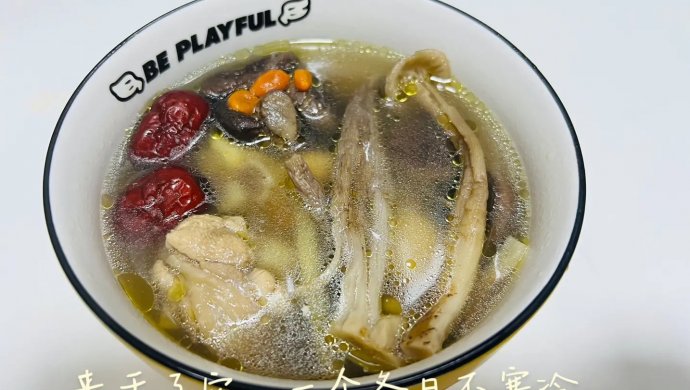 冬天的温补暖汤(鸡汤）
