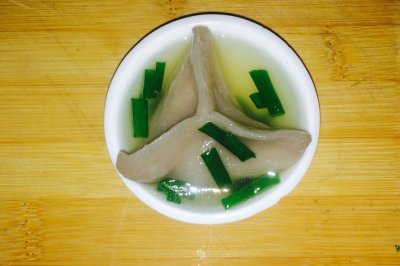 春日超级鲜美三角饺＃舌尖上的春宴