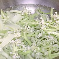 #以美食的名义说爱她#干锅有机菜花的做法图解3