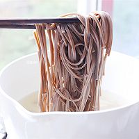 #入秋滋补正当时# 豆浆冷面的做法图解5
