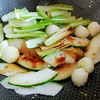 葱青生冬粉羊丸的做法图解4