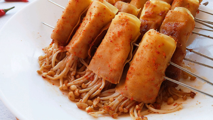 比肉好吃的腐皮金针菇卷