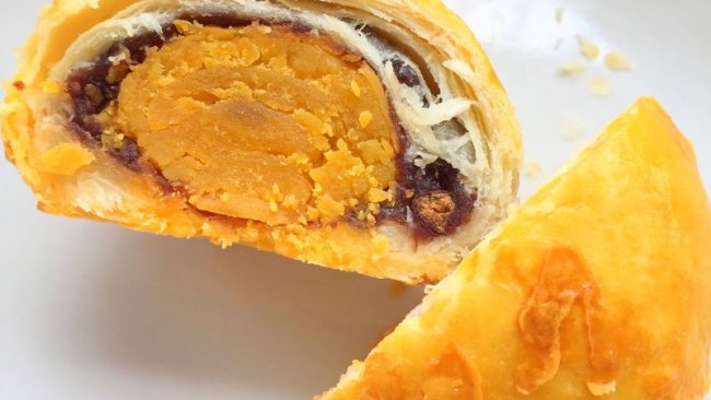 蛋黄酥的做法