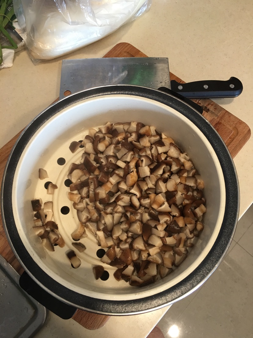 少油少盐的香菇牛肉酱的做法图解4