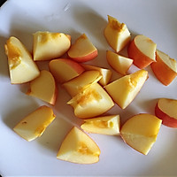 #精品菜谱挑战赛#煮苹果的做法图解2