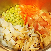 绿竹笋鸡肉炊饭的做法图解2