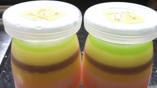 彩虹布丁的做法