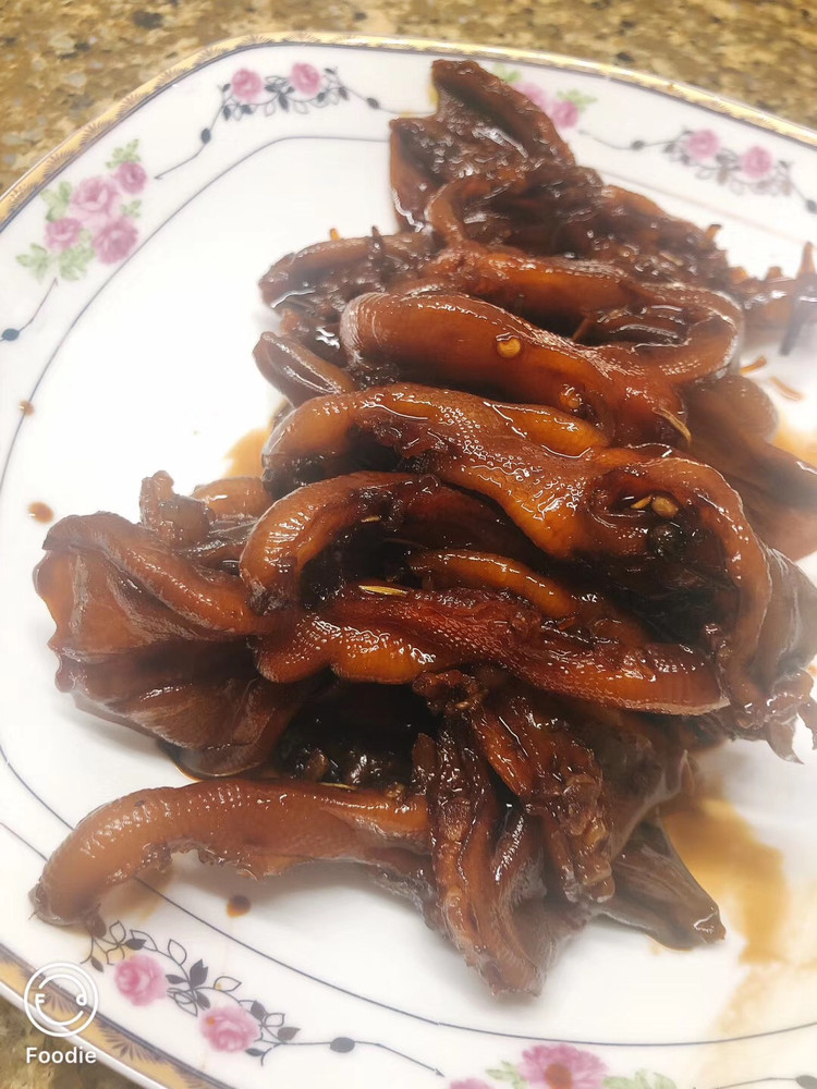 周黑鸭版鸭货（鸭脖，鸭头，鸭爪，鸭肠）的做法