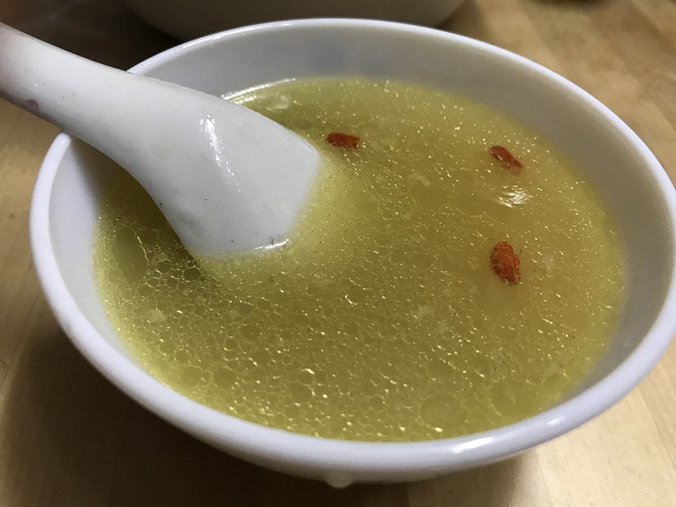 土鸡小排汤的做法