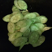 素炒青瓜的做法图解4