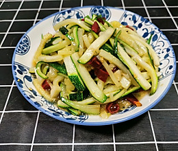 炝炒嫩南瓜，家常快手菜的做法