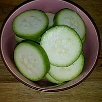 香煎西葫芦的做法图解1
