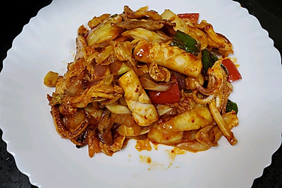 韩式泡菜炒鲜鱿鱼