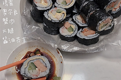 自制寿司卷